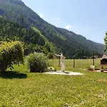 Ferienhaeuser Familie Hofer Weissensee בית נופש Stockenboi