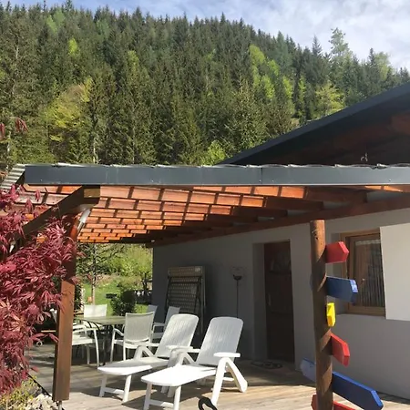 別荘 Ferienhaeuser Familie Hofer Weissensee