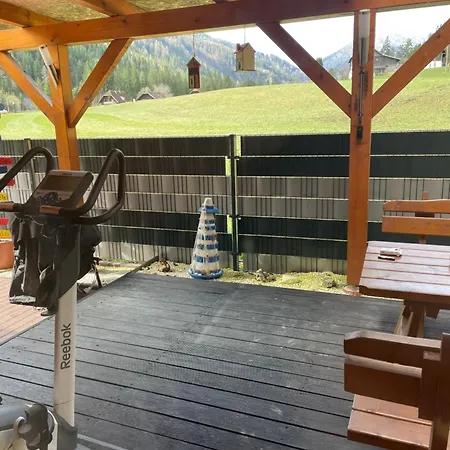 Ferienhaeuser Familie Hofer Weissensee 別荘 *