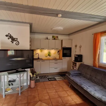 Ferienhaeuser Familie Hofer Weissensee