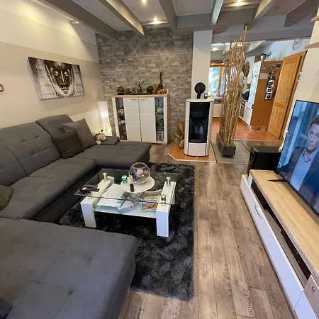 Ferienhaeuser Familie Hofer Weissensee Stockenboi