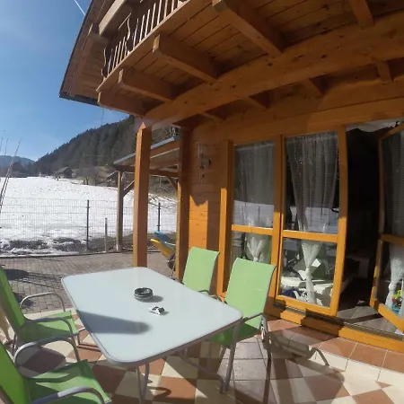 Ferienhaeuser Familie Hofer Weissensee *