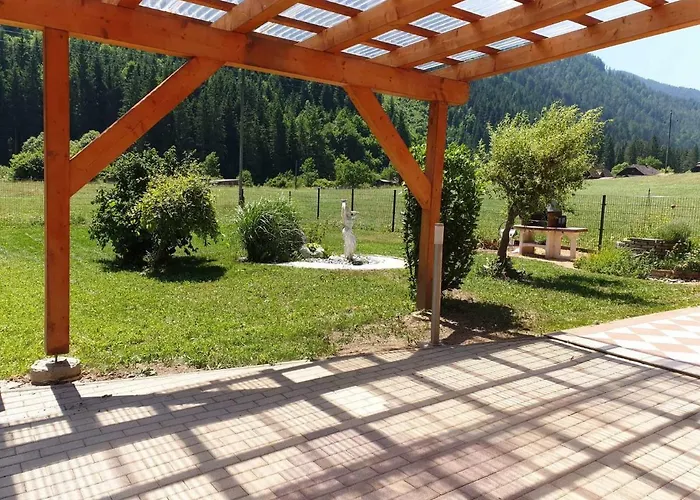 Ferienhaeuser Familie Hofer Weissensee * Stockenboi